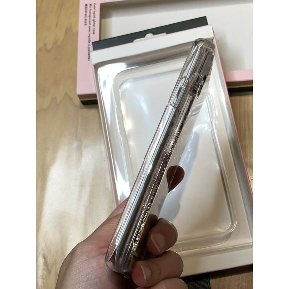 Kate Spade New York Festive Clear Liquid ✨ gold Glitter IPhone Xs Max Case - Picture 5 of 7